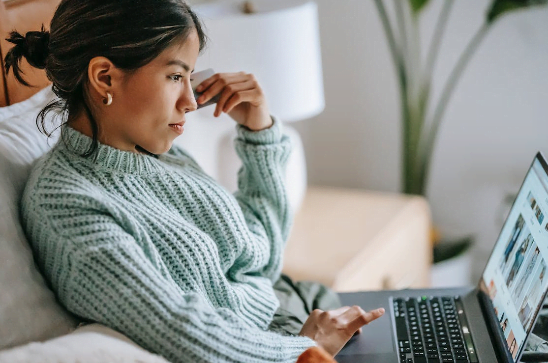 10 Tips for Finding Your First 100 Customers for Your New E-commerce Store